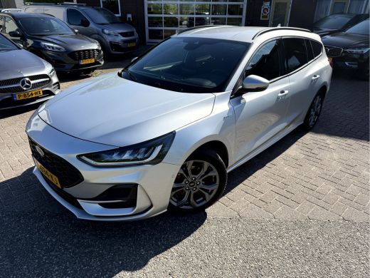 Ford Focus 1.0 EcoBoost Hybrid ST Line X Winterpakket, Camera, 17''Lmv ActivLease financial lease