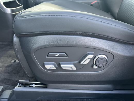 Hyundai IONIQ 9 9 Lounge AWD 7p. 110.3 kWh | Rijklaarprijs! | Panorama dak | Meest luxe uitvoering | ActivLease financial lease