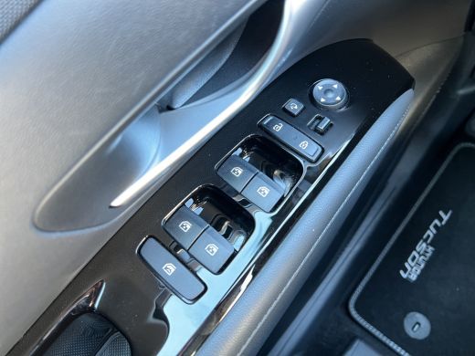 Hyundai Tucson 1.6 T-GDI PHEV Comfort Smart 4WD | Climate | Camera | Carplay | Keyless | Navigatie | ActivLease financial lease
