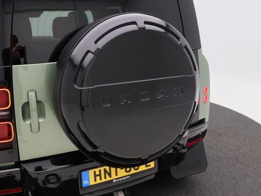 Land Rover Defender 110 2.0 P400e 110 Urban Widetrack | 360&deg; Camera | Meridian Audio | Stoelverwarming | Panoramadak ... ActivLease financial lease