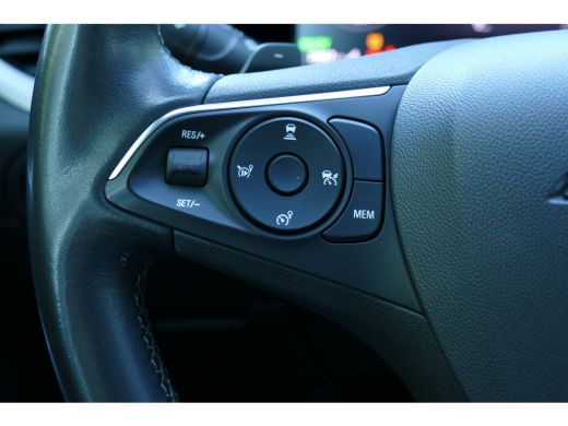 Opel Grandland 1.6 TURBO PLUG-IN HYBRIDE ELEGANCE AUTOMAAT / NAVI / CLIMA / 18"LMV / AGR / CAMERA / LED / PDC / ... ActivLease financial lease