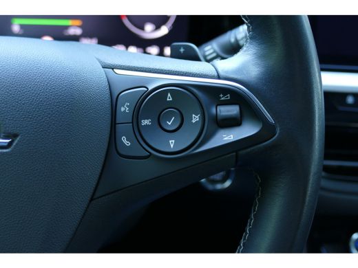 Opel Grandland 1.6 TURBO PLUG-IN HYBRIDE ELEGANCE AUTOMAAT / NAVI / CLIMA / 18"LMV / AGR / CAMERA / LED / PDC / ... ActivLease financial lease