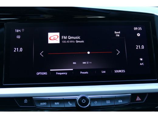 Opel Grandland 1.6 TURBO PLUG-IN HYBRIDE ELEGANCE AUTOMAAT / NAVI / CLIMA / 18"LMV / AGR / CAMERA / LED / PDC / ... ActivLease financial lease