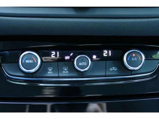 Opel Grandland 1.6 TURBO PLUG-IN HYBRIDE ELEGANCE AUTOMAAT / NAVI / CLIMA / 18"LMV / AGR / CAMERA / LED / PDC / ... ActivLease financial lease