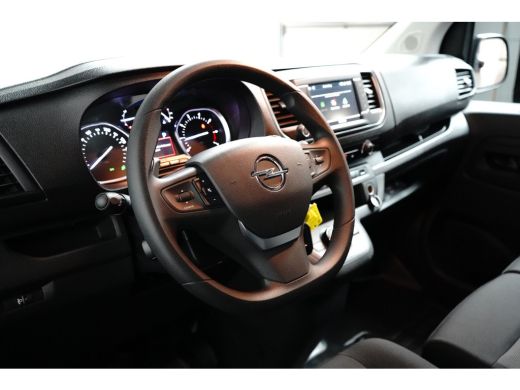 Opel Vivaro 2.0 CDTI L2H1 Innovation 2.0 CDTi 177PK Automaat Camera | Cruise Control | Navigatie | Apple Carp... ActivLease financial lease
