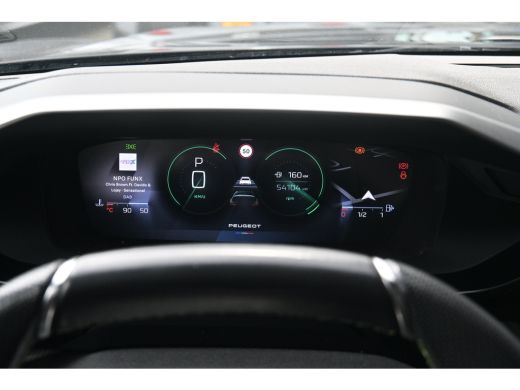 Peugeot 308 1.2 PureTech GT | Afn. Trekhaak | Alcantara | Achteruitrijcamera | Elektr. Stoel | Dodehoekdetect... ActivLease financial lease
