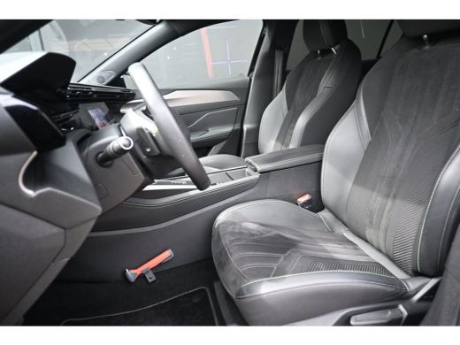 Peugeot 308 1.2 PureTech GT | Afn. Trekhaak | Alcantara | Achteruitrijcamera | Elektr. Stoel | Dodehoekdetect... ActivLease financial lease