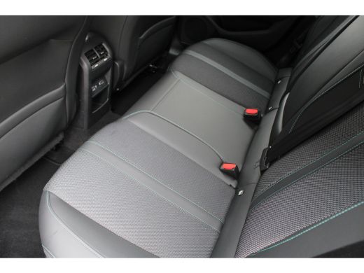 Peugeot 308 SW 1.2 PureTech Allure Pack Business | Navigatie | Camera voor + achter | AGR comfortstoel | Trek... ActivLease financial lease