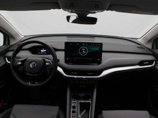 Skoda Enyaq iV 60 180 Pk | Stoelverwarming | Trekhaak | Navigatie | Cruise Control | CarPlay | Climatronic | Cam... ActivLease financial lease