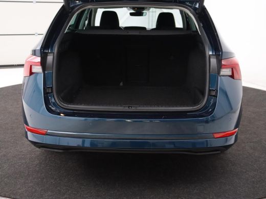 Skoda Octavia 1.0 e-TSI Business Edition | Stoelverwarming | Carplay | Navigatie | Full LED | Digital Cockpit |... ActivLease financial lease
