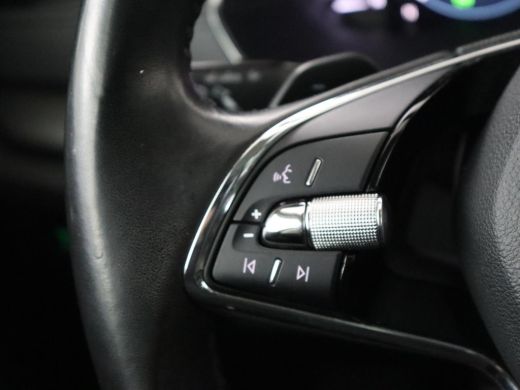 Skoda Octavia 1.0 e-TSI Business Edition | Stoelverwarming | Carplay | Navigatie | Full LED | Digital Cockpit |... ActivLease financial lease