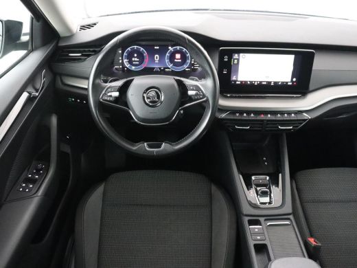 Skoda Octavia 1.0 e-TSI Business Edition | Stoelverwarming | Carplay | Navigatie | Full LED | Digital Cockpit |... ActivLease financial lease