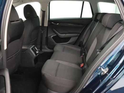 Skoda Octavia 1.0 e-TSI Business Edition | Stoelverwarming | Carplay | Navigatie | Full LED | Digital Cockpit |... ActivLease financial lease