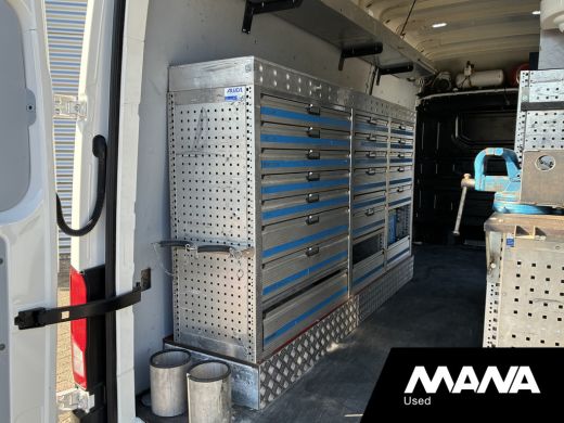 Volkswagen Crafter 50 / 3500kg 2.0 TDI 177PK L4H4 DL Automaat 3,5T trekgewicht WERKPLAATS LED Cruise Navi Trekhaak V... ActivLease financial lease