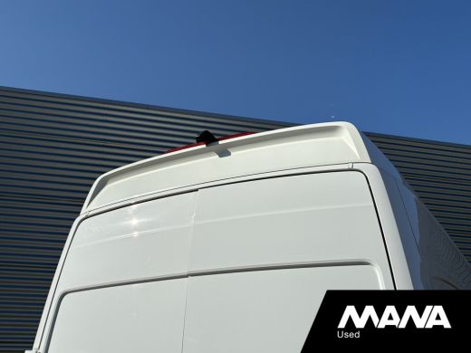 Volkswagen Crafter 50 / 3500kg 2.0 TDI 177PK L4H4 DL Automaat 3,5T trekgewicht WERKPLAATS LED Cruise Navi Trekhaak V... ActivLease financial lease