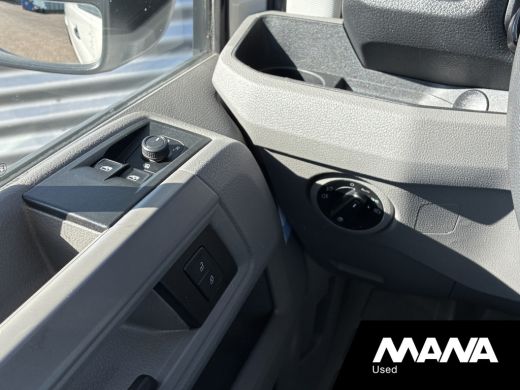 Volkswagen Crafter 50 / 3500kg 2.0 TDI 177PK L4H4 DL Automaat 3,5T trekgewicht WERKPLAATS LED Cruise Navi Trekhaak V... ActivLease financial lease