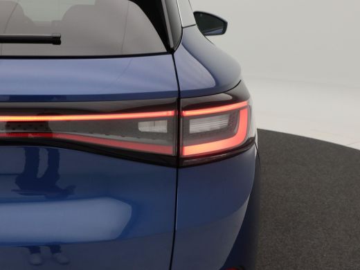 Volkswagen ID.4 First 77 kWh 204 Pk Automaat | Camera | Stoelverwarming | Half Leer | Adaptive Cruise | Climatron... ActivLease financial lease