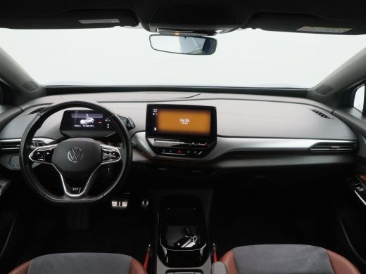 Volkswagen ID.4 First 77 kWh 204 Pk Automaat | Camera | Stoelverwarming | Half Leer | Adaptive Cruise | Climatron... ActivLease financial lease