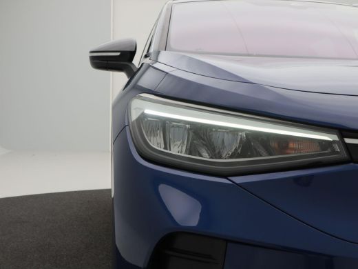 Volkswagen ID.4 First 77 kWh 204 Pk Automaat | Camera | Stoelverwarming | Half Leer | Adaptive Cruise | Climatron... ActivLease financial lease