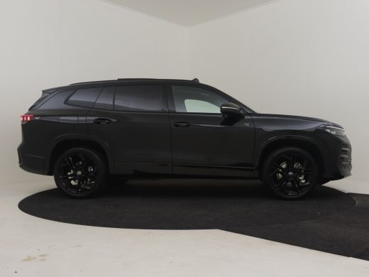 Volkswagen Tayron 1.5 eHybrid R-Line Edition 204Pk DSG/AUTO | Panoramadak | Black Style l Camera | Cruise control A... ActivLease financial lease