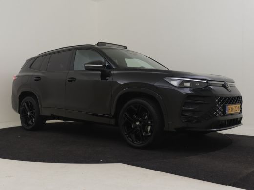 Volkswagen Tayron 1.5 eHybrid R-Line Edition 204Pk DSG/AUTO | Panoramadak | Black Style l Camera | Cruise control A... ActivLease financial lease