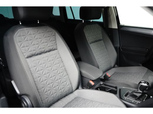 Volkswagen Tiguan 1.4 TSI 245 pk eHybrid Life 6-DSG | Achteruitrijcamera | Cruise control adaptief | Stoel/stuur ve... ActivLease financial lease