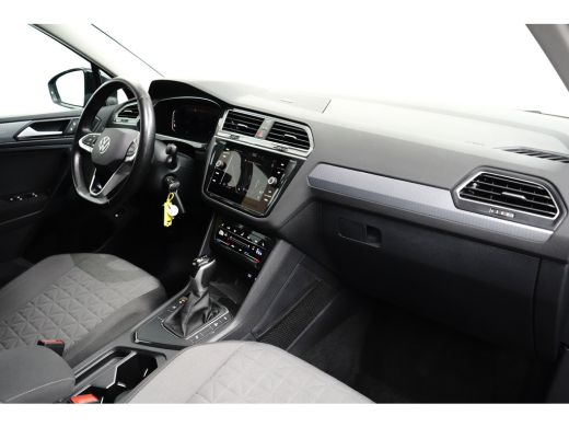 Volkswagen Tiguan 1.4 TSI 245 pk eHybrid Life 6-DSG | Achteruitrijcamera | Cruise control adaptief | Stoel/stuur ve... ActivLease financial lease