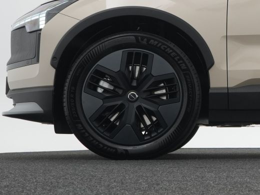 Volvo  EX30 315 kW Twin Motor Performance AWD Ultra | Harman/Kardon | 360&deg; | Panoramadak | Keyless | ActivLease financial lease