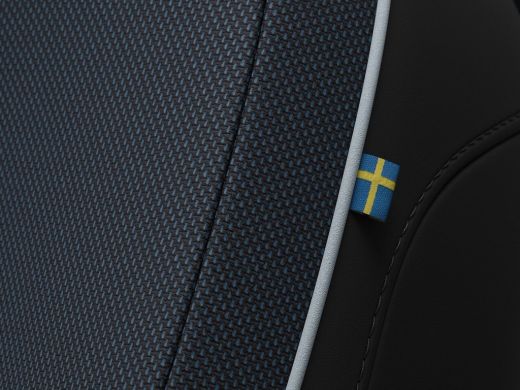 Volvo  EX30 Single Motor Extended Range Plus Europa 69 kWh | Apple Carplay/Android Auto|telefoonintegratie pr... ActivLease financial lease