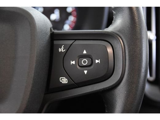 Volvo  XC40 1.5 T2 Momentum Core Automaat *1ste Eigenaar*Navigatie*PDC* ActivLease financial lease