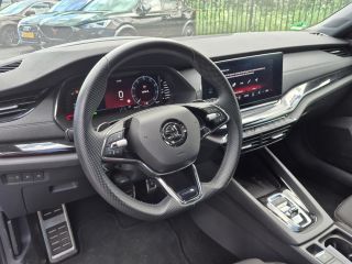 Skoda Octavia Combi 1.4 TSI iV PHEV Sportline Business 245PK DSG/AUTO | Glazen panorama-dak | Trekhaak | Achter...