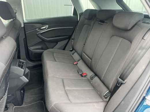 Audi e-tron 55 quattro Business edition 95 kWh 408pk | Achteruitrijcamera | 94% SOH | Elektrisch verstelb. vo... ActivLease financial lease