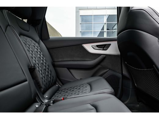 Audi Q7 Pro Line S | Achterbank plus | LED-koplampen | Optiekpakket zwart plus ActivLease financial lease