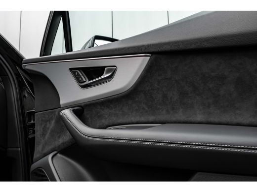 Audi Q7 Pro Line S | Achterbank plus | LED-koplampen | Optiekpakket zwart plus ActivLease financial lease