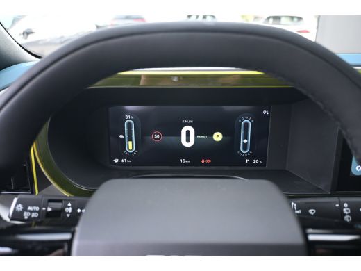 Fiat Grande Panda La Prima 11 kW 44 kWh | Navigatie | Achteruitrijcamera | Stoel/Stuurverwarming | Draadloos Apple ... ActivLease financial lease