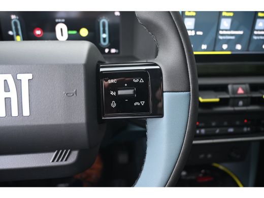 Fiat Grande Panda La Prima 11 kW 44 kWh | Navigatie | Achteruitrijcamera | Stoel/Stuurverwarming | Draadloos Apple ... ActivLease financial lease