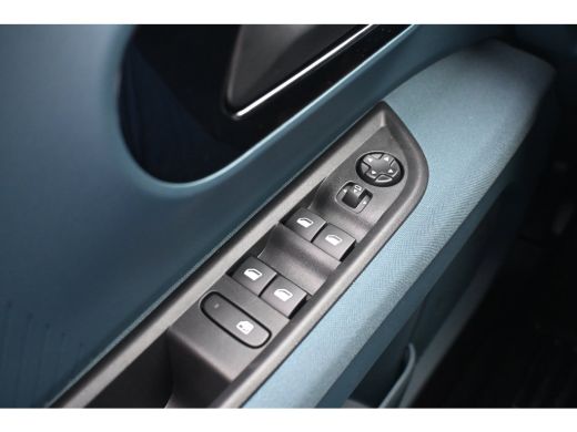 Fiat Grande Panda La Prima 11 kW 44 kWh | Navigatie | Achteruitrijcamera | Stoel/Stuurverwarming | Draadloos Apple ... ActivLease financial lease