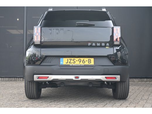 Fiat Grande Panda La Prima 11 kW 44 kWh | Navigatie | Achteruitrijcamera | Stoel/Stuurverwarming | Draadloos Apple ... ActivLease financial lease