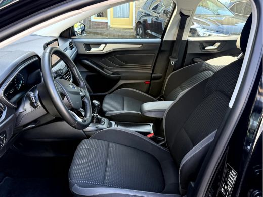 Ford Focus 1.0 EcoBoost Connected App Connect, 16''Lmv, Navi ActivLease financial lease