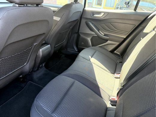 Ford Focus 1.0 EcoBoost Connected App Connect, 16''Lmv, Navi ActivLease financial lease