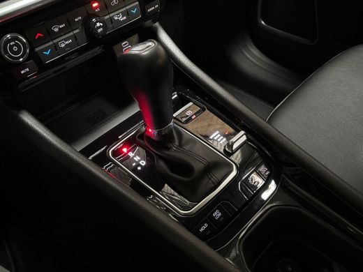 Jeep Compass 4xe 190 Plug-in Hybrid Electric Night Eagle 190Pk Automaat (VIRTUAL COCKPIT, APPLE CARPLAY, GROOT... ActivLease financial lease