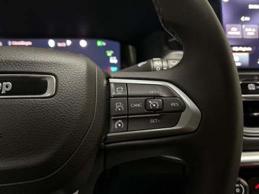 Jeep Compass 4xe 190 Plug-in Hybrid Electric Night Eagle 190Pk Automaat (VIRTUAL COCKPIT, APPLE CARPLAY, GROOT... ActivLease financial lease
