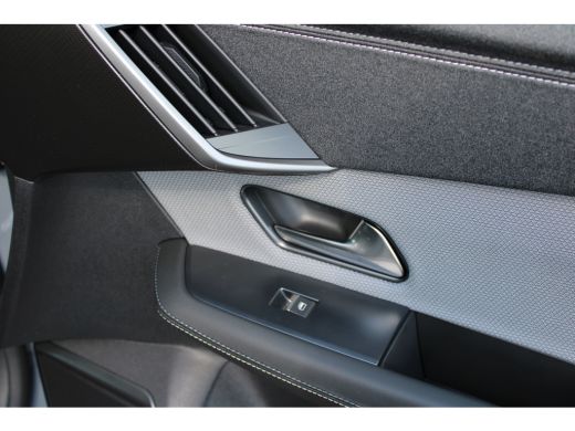 Opel Grandland Business Edition | Automaat | Navigatie | Camera | Panorama/schuifdak | Focal | Apple carplay | N... ActivLease financial lease
