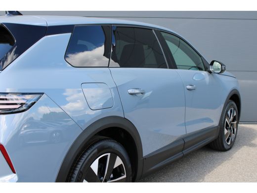 Opel Grandland Business Edition | Automaat | Navigatie | Camera | Panorama/schuifdak | Focal | Apple carplay | N... ActivLease financial lease
