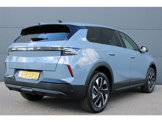 Opel Grandland Business Edition | Automaat | Navigatie | Camera | Panorama/schuifdak | Focal | Apple carplay | N... ActivLease financial lease