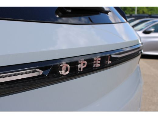 Opel Grandland Business Edition | Automaat | Navigatie | Camera | Panorama/schuifdak | Focal | Apple carplay | N... ActivLease financial lease