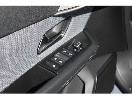 Opel Grandland Business Edition | Automaat | Navigatie | Camera | Panorama/schuifdak | Focal | Apple carplay | N... ActivLease financial lease