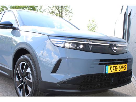 Opel Grandland Business Edition | Automaat | Navigatie | Camera | Panorama/schuifdak | Focal | Apple carplay | N... ActivLease financial lease