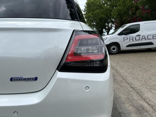 Suzuki Swift 1.2 Select Smart Hybrid ActivLease financial lease