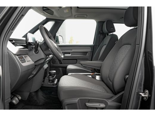 Volkswagen ID. Buzz Pro Bulli Limited Edition 86 kWh LWB 7p. | Achteruitrijcamera | Cruise control adaptief | Extra g... ActivLease financial lease